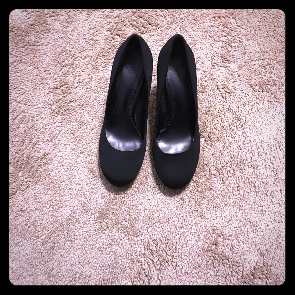 Black heels gently worn